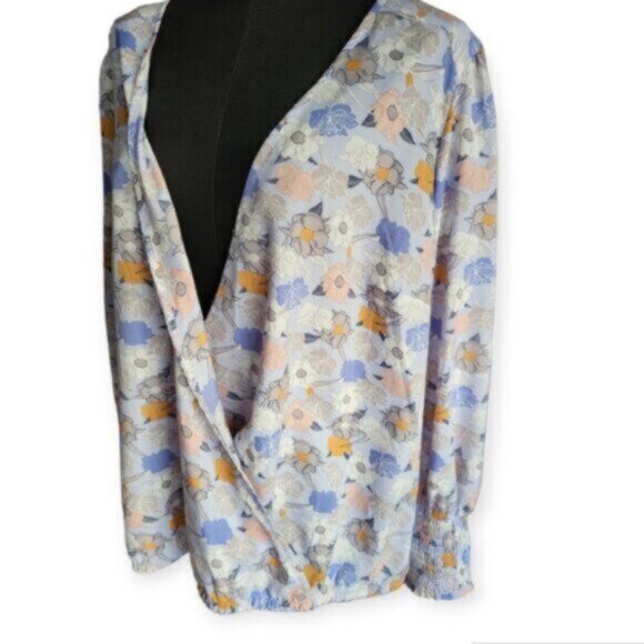 Mello`day Floral Print Blouse Size 3X - Picture 2 of 12